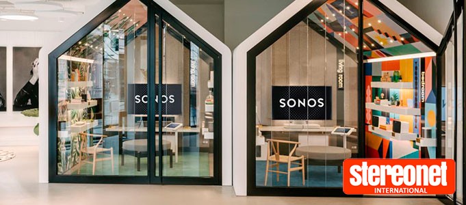 SONOS PLANNING HIGH-END WIRELESS HEADPHONES