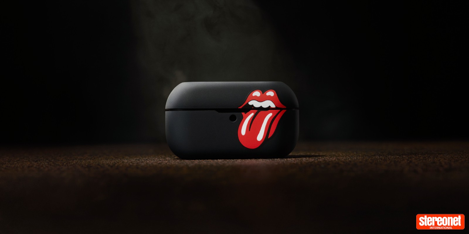 Foreign Tongues, Magnetic Fluid - Rolling Stones x Technics Buds Collab