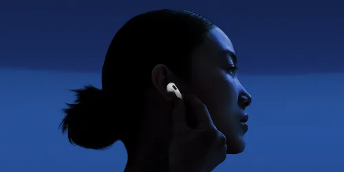 Apple’s Camera AirPods Hint at a Smarter Wearable Future