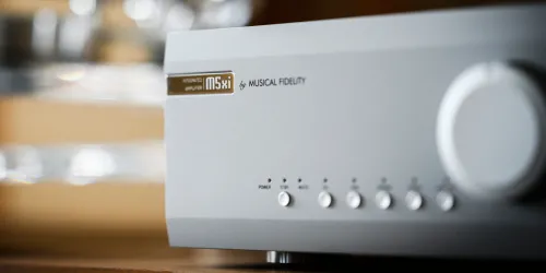 Musical Fidelity M5xi Integrates Power & Flexibility