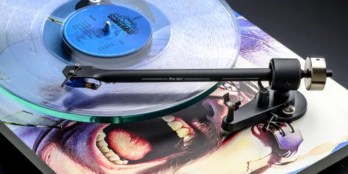 Pro-Ject Scorpions ‘Blackout’ Edition