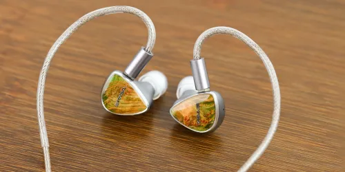 Sivga Lyrebird Sings With Quad-Driver Hybrid Design & Premium Wood Finish