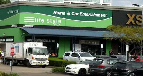 “Life Style Store is not under external administration” claims Facebook Page