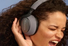BOWERS & WILKINS GETS SERIOUS ABOUT WIRELESS DIGITAL HEADPHONES