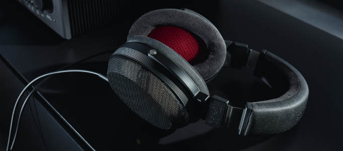 T+A Reveals Solitaire P-SE Headphones