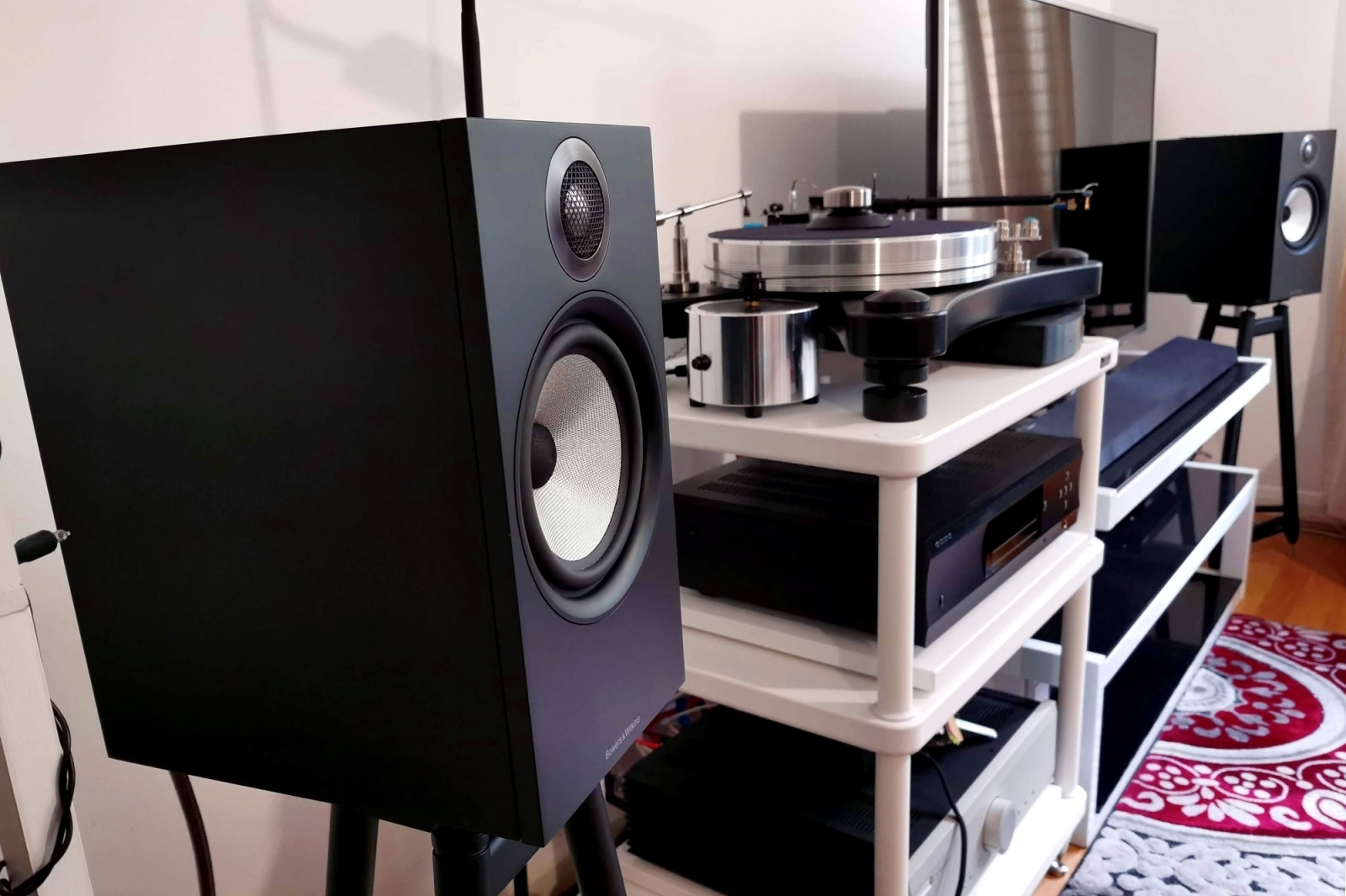 B&W 606 Loudspeaker Review - Worth Waiting For? | StereoNET United