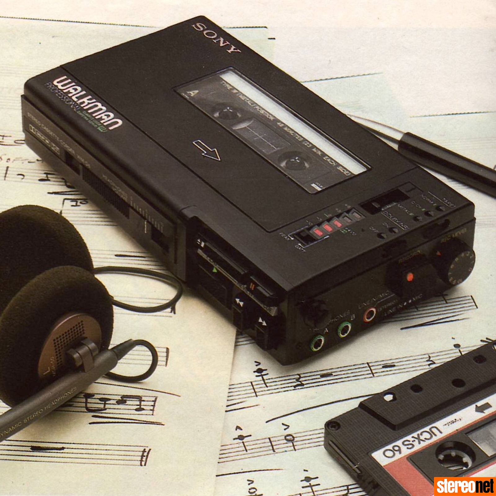 SONY WM-D6C - the definitive guide of this iconic portable tape