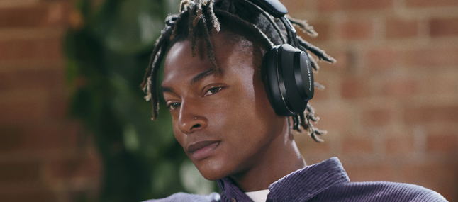 Bowers & Wilkins Releases Px7 S2 Active Noise Cancelling Headphones